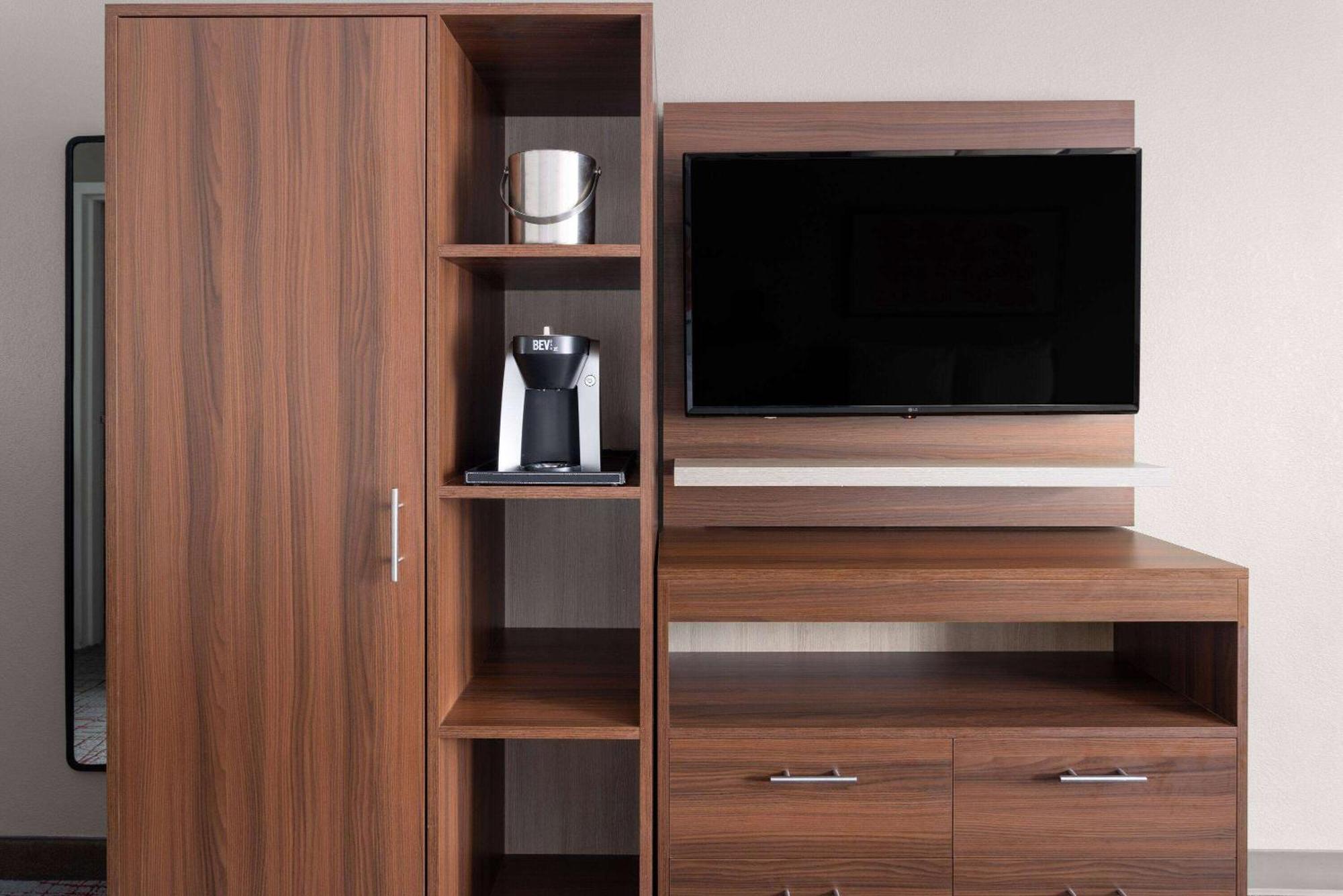 Hawthorn Extended Stay By Wyndham Columbia-Ft Jackson Ngoại thất bức ảnh